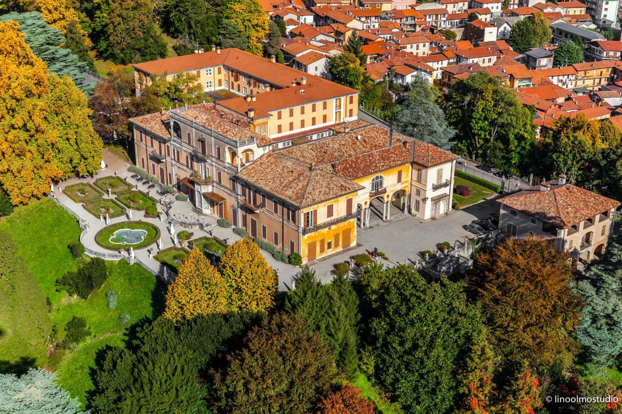 Villa Cagnola Varese Exterior photo
